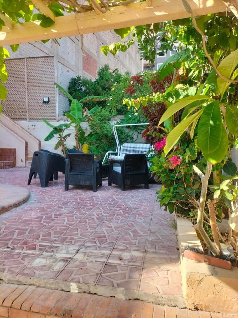 Stand Alone Seabreeze With Private Pool Vila Alexandria